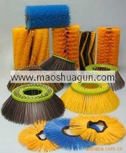 优质清洁工具采购指南 扫路机、扫雪机毛刷及日用百货精选